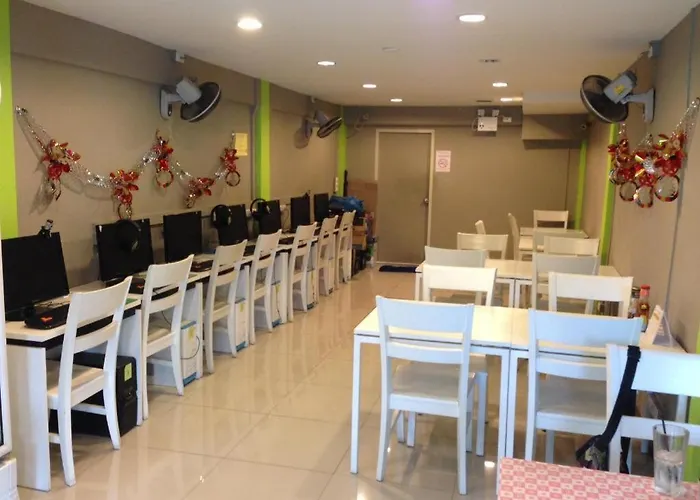 Ipremium Sukhumvit 81 Hotel 4*