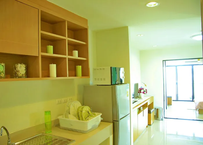 Hotel Ipremium Sukhumvit 81 4*
