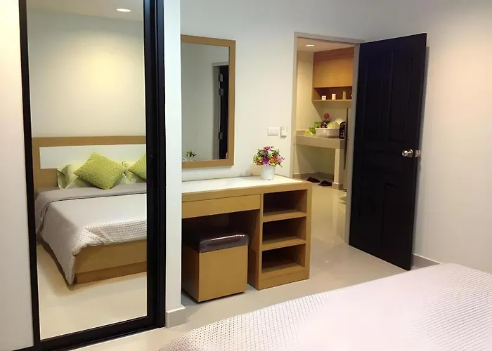 Ipremium Sukhumvit 81 Hotel 4*