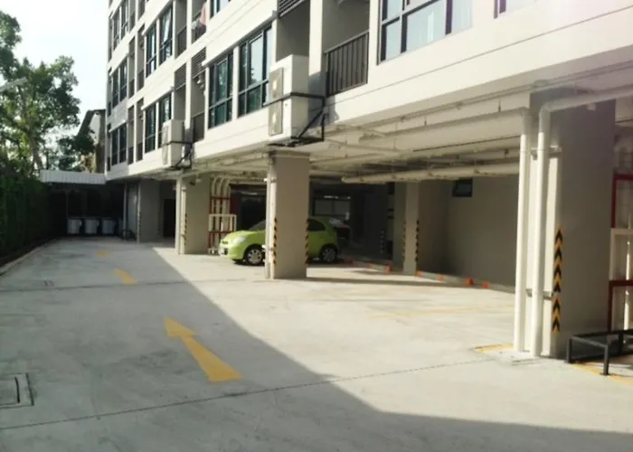 Hotel Ipremium Sukhumvit 81 Hotel 4*